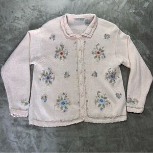 Carolyn Taylor Pastel pink Floral embroidered romantic cottage chic cardigan L